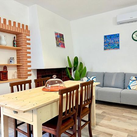 Dommos - Domosola Apartment Орозеи Экстерьер фото